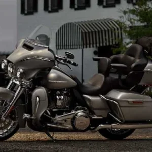 Harley Davidson Reach Sitz 15.5″ 9